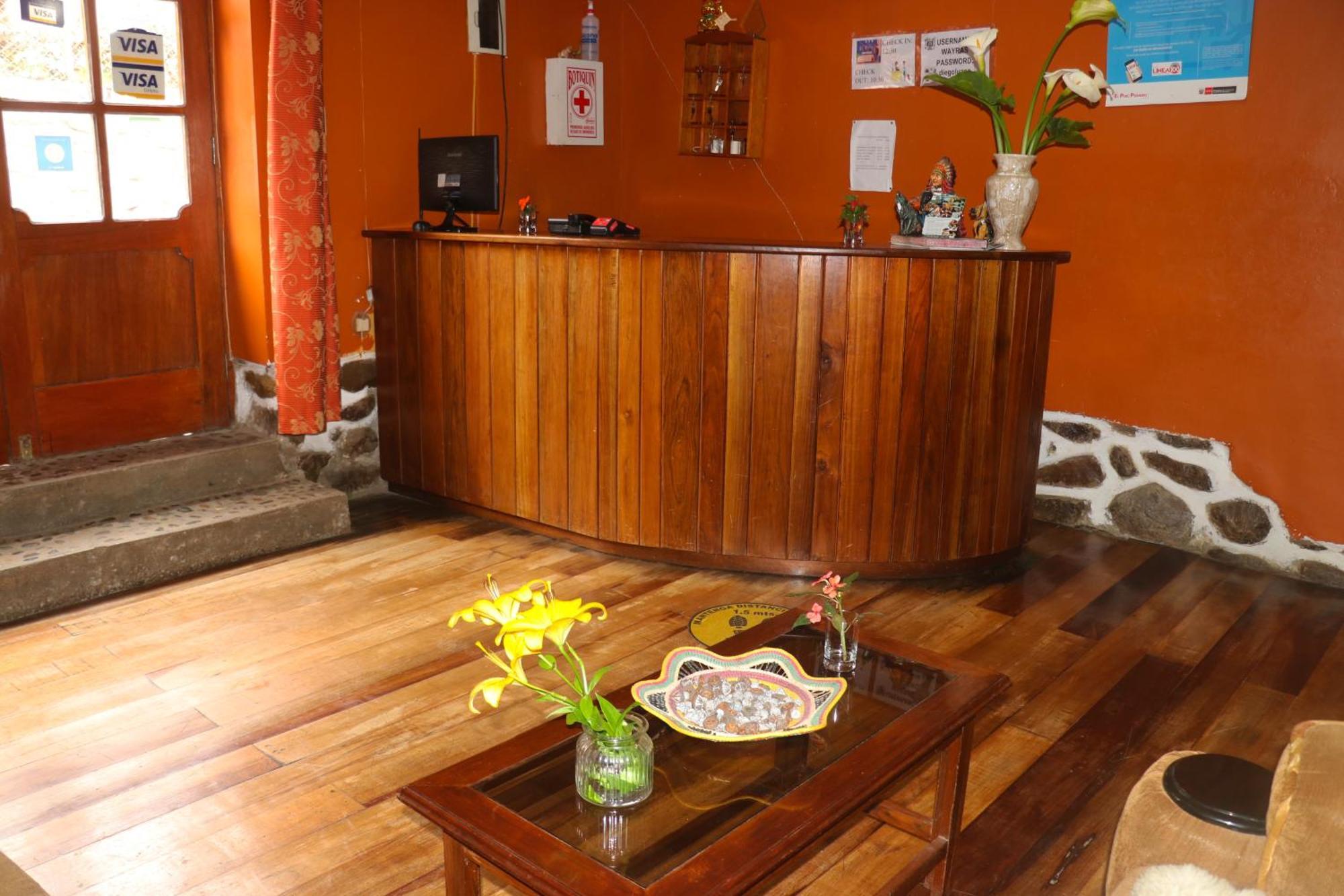 Wayras Hostal Ollantaytambo Eksteriør bilde