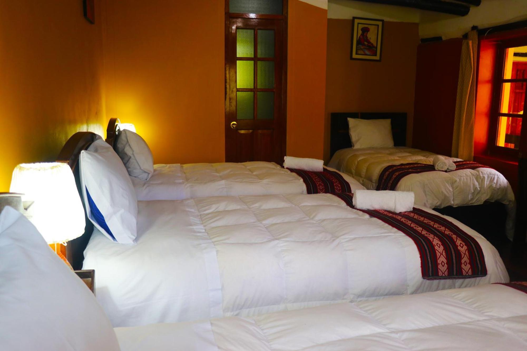 Wayras Hostal Ollantaytambo Eksteriør bilde