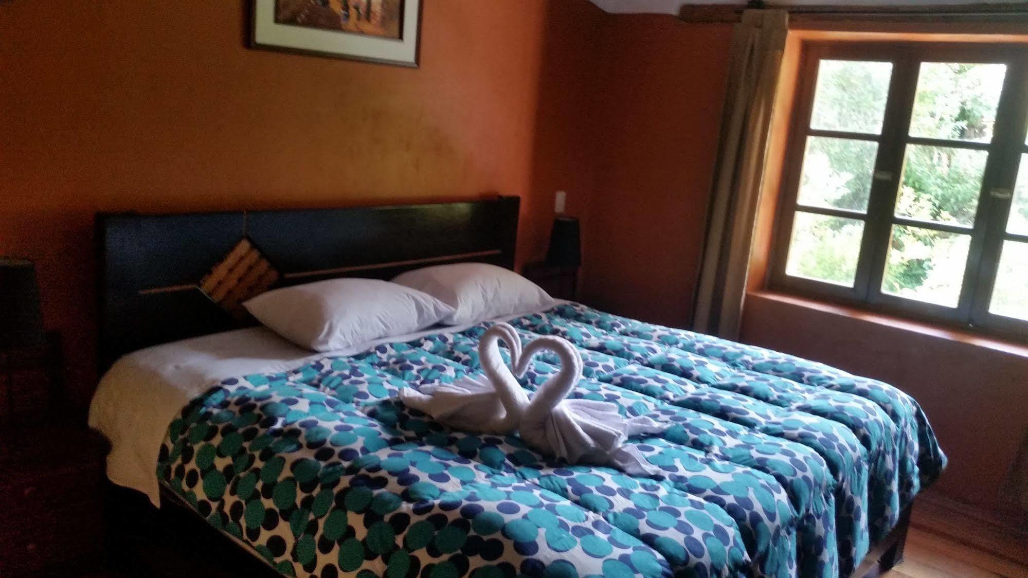 Wayras Hostal Ollantaytambo Eksteriør bilde